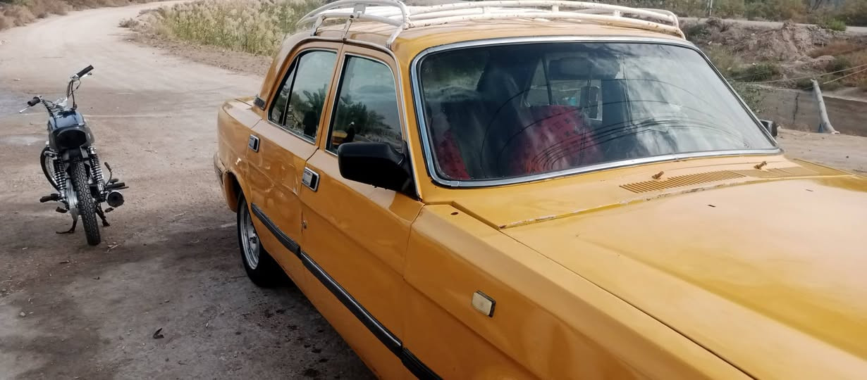السلام عليكم
فولگه للبيع مكينه وكير فيفتي 
كير عادي حداديه جديده يتعهد البائع من السرقه والعشائر السعر ١٧ ورقة وبيها مجال للاستفسار الاتصال على الرقم *********** *
************

