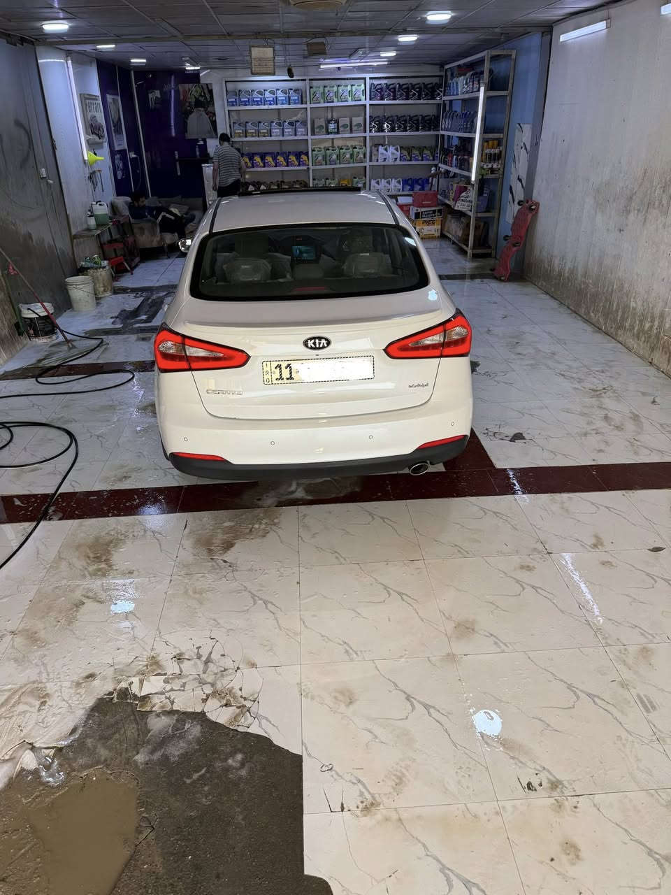 للبيع سيراتو 2015 خليجي كفاله عامه حتى من البارد ماشيه 58 الف محرك 1600 فول مواصفات رقم بغداد دولي مكان السياره بالناصريه اي استفسار  ***********
