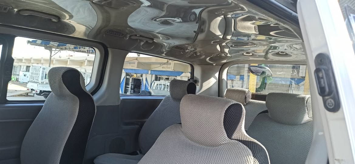 السلام عليكم ستاركس 2008 اصل مسكر كير اوتماتيك مكينه  سبلاين قبق اسود لوحات انكليزي  رقم انبار تحويل مباشر ***********
