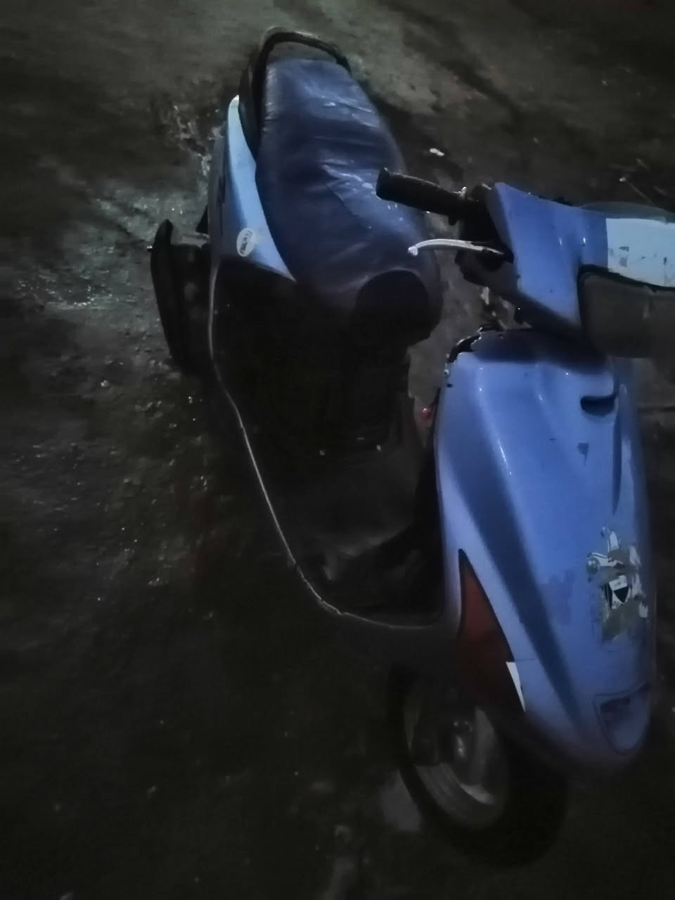 سلام عليكم فراشه للبيع كهربائيات شغاله نكره سلف محرك مفتوح 250 وبيه مجال مكان كوفه رقمي ***********
