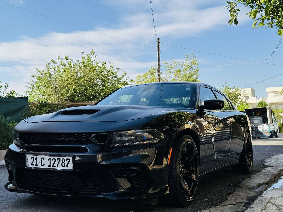 Dodge charger 2018 R/T 5.7L clean title
شاشە گەورە
کوشین کارەبایی
کوشین گەرمی
شەفتی سوکان
گزۆزەکەی کەمل بەرمەجەیە سەیفتی بۆ دەندراوە و کامل بۆری بۆ داندراوە pop bang لەسەرە
سەیارەکە زۆۆۆر جوان و پاک ماوەتەوە هەیکەلی کامل گۆراوە بۆ هێلکات ویلی هیلکاتی لەسەرە 87 میل رۆشتوە سەیارەکە هیچی نیە بەس سەردەکوتێکی بچوکی هەیە بەس هەردوو سەرە شانسیەکەنی پێشەوە چەند پشکە لەعیمێکی کەمی هەیە لە دەعمی ئەمریکە دیارە خۆی لە رەسیف دایە بەس دەعەمیەکەی شکەوە دەعمەکەی زۆۆر خەفیفە 
گێر و مەکینە مەزبوت بەشەرت لەسەر دەقی شەریکە
نرخ/205$
0750 408 2767 أربيل, العراق
