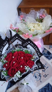 بوكيه ورد • سعر مناسب • تواصل عالصفحة