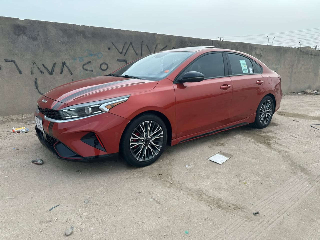 السلام عليكم 🌸

*🚗 للبيع كيا فورتي موديل 2023 🚗*

*المواصفات:*فول 1/1🔥
1*رادار *فتحة سقف *كشن تتفئة* تبريد * 
- *النوع:* كيا فورتي :2023
- *الرقم:* إنكليزي بصرة
- *الفئة:* GT Line 
- *الحالة:* جاهزة من كل النواحي تخم تاير 
  مكينه كير حداديه كلا جديد
- *الحادث:* موضح بالصور

*السعر:* 146 ورقة وبيها مجال بسيط 💰
*المكان:* ذي قار - سوق الشيوخ 📍
*هاتف:************
