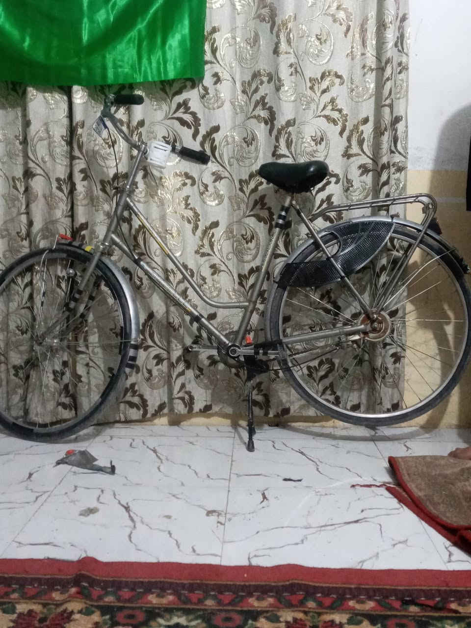 السلام عليكم بيسكل للبيع رايده ٥٥ وبي مجال مكاني العماره قرب مدرسه يعرب البتدائيه


**إذا كنت صاحب هذا الإعلان وتريد حذفه لأي سبب، رجاءا أرسل رسالة إلى الدعم الفني**