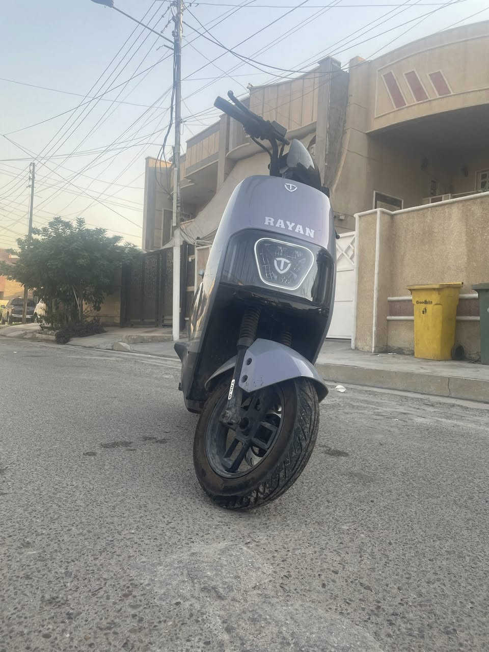 دراجه شحن ريان  للبيع
6بطاريات موجوده كافه الملحقات استعمال قليل 
السعر 650 وبي مجال 
للاستفسار واتساب ***********
