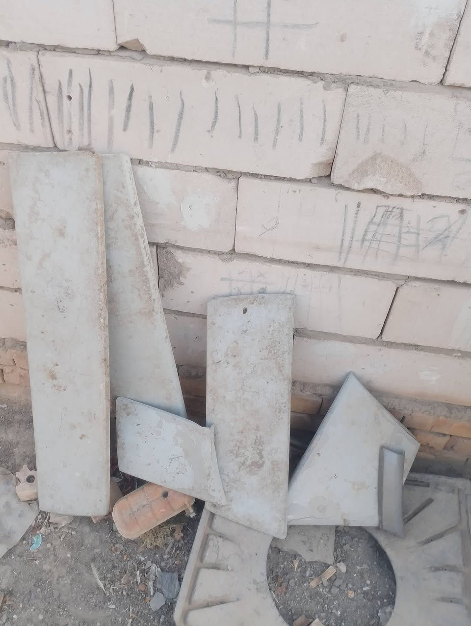 غراض ١٩٠ اليحتاجهن يتصل ***********
