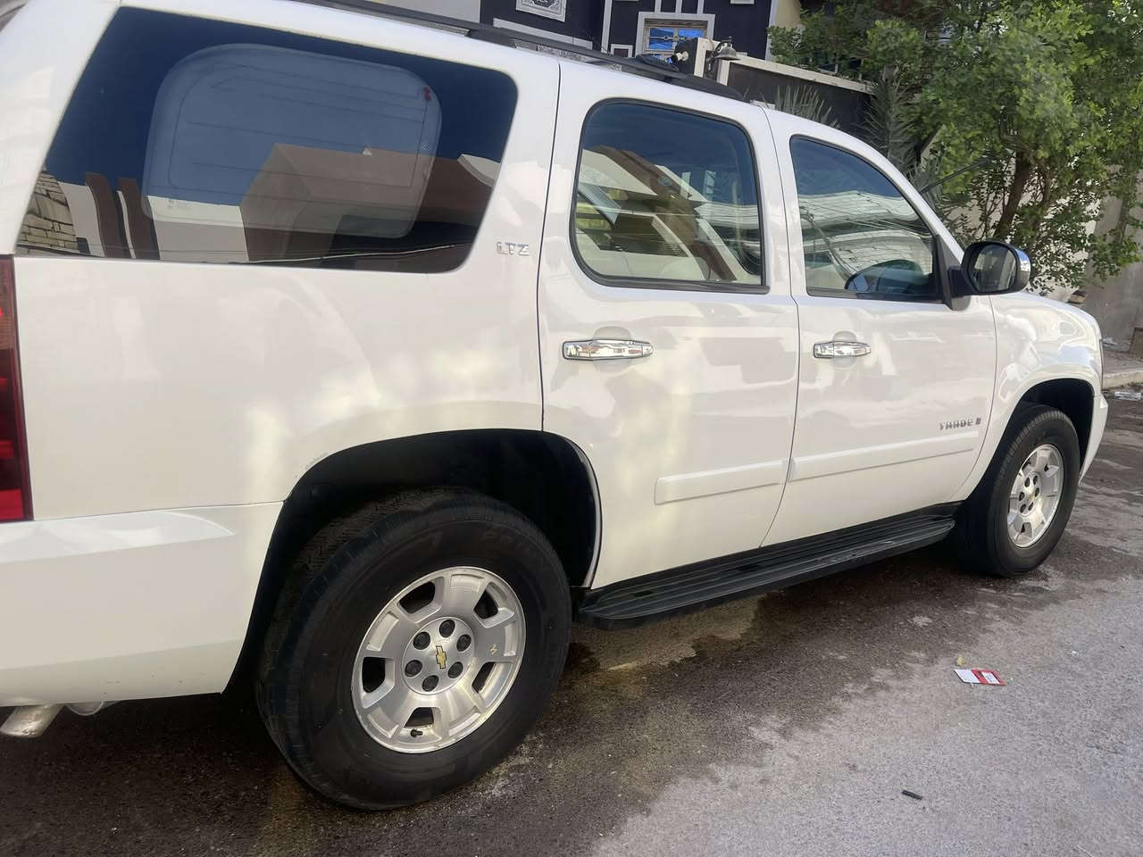 تاهو 2008ادوات ادوات بدون كص 
فول ماعده الفتحه 
خليجيه ***********8 
السعر 90البصره
