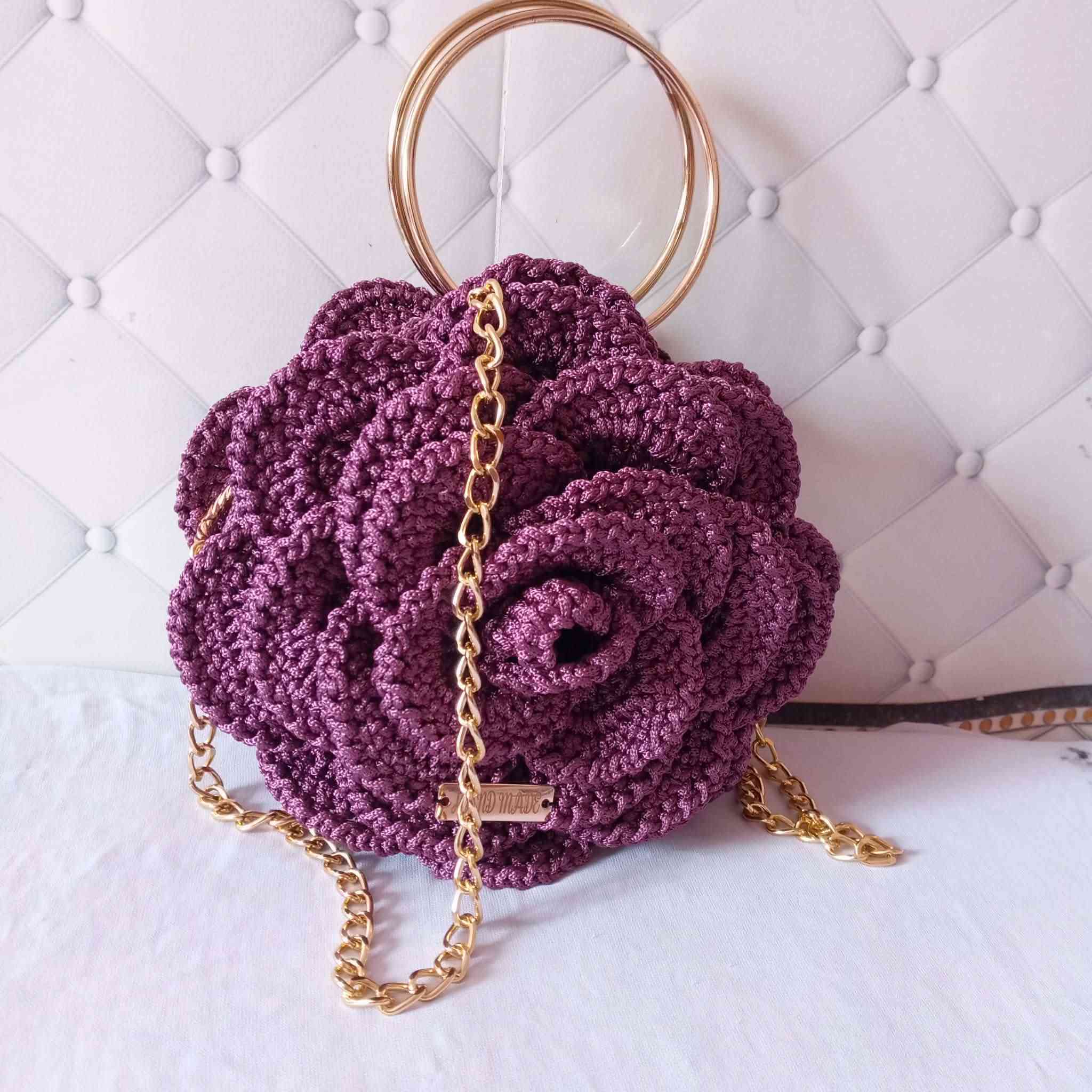 هاي الجنطه للبيع لونها يجنن 💕


**إذا كنت صاحب هذا الإعلان وتريد حذفه لأي سبب، رجاءا أرسل رسالة إلى الدعم الفني**