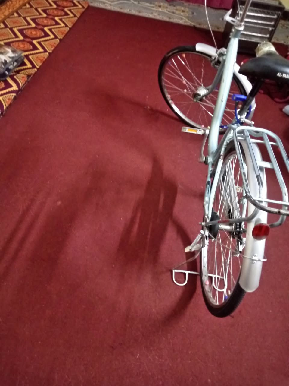 السلام عليكم بايسكل ياباني للبيع السعر 85وبي مجال شي قليل بايسكل نضيف وجديد وكامل من كلشي ***********بي واتساب
