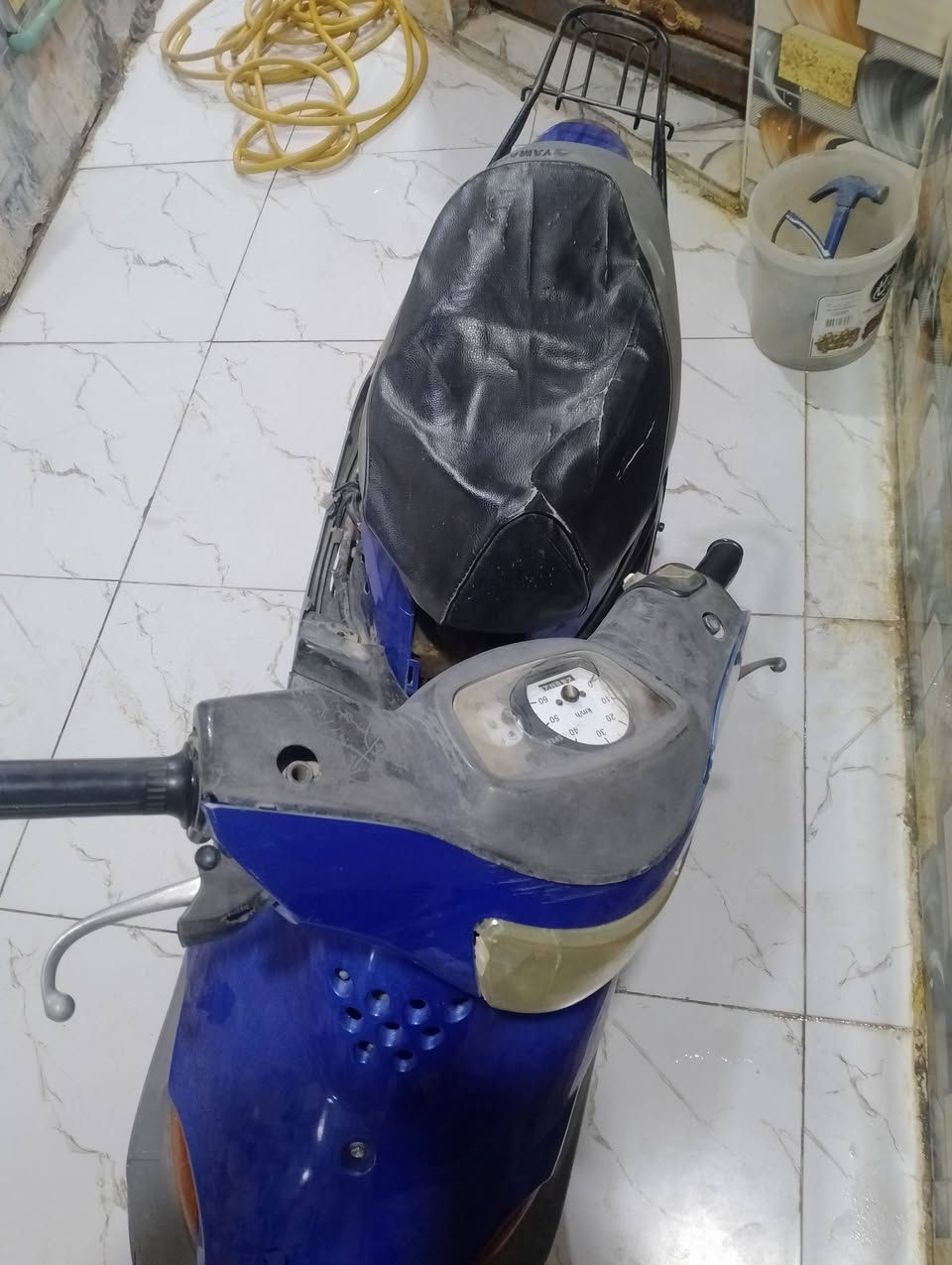 دراجه بيجي للبيع نضيفه كهربائيات شغاله مكينه ناعمه توها مجفت دراجه مرتبه عوزها تلحيضات سعر ٢٥٠بيهه مجال  مكان سماوه


**إذا كنت صاحب هذا الإعلان وتريد حذفه لأي سبب، رجاءا أرسل رسالة إلى الدعم الفني**