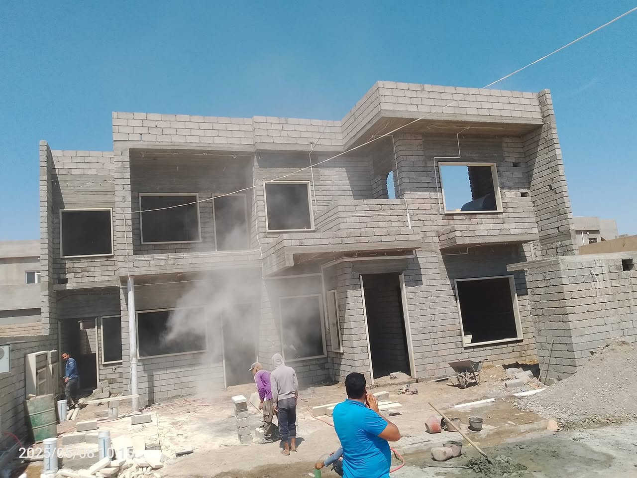 يوجد كادر حجر حلان بسعر مناسب شغل شرط هندسه من يرغب بل عمل يتصل عل خط و الخاص مفتوح ***********
