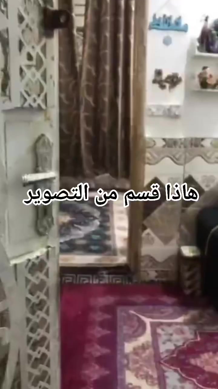 بسم الله للبيع بيت بلديات زراعي ضياء الحلفي 100متر مربع ابصف الركن طابق واحد بي محلين من ضمن البيت منطقه كلش حلوه ومرتبه اوحاليا البيت فارغ مستعجلين على البيع بسبب ضروف للبيع جوه السوك *********** واتساب فقط
