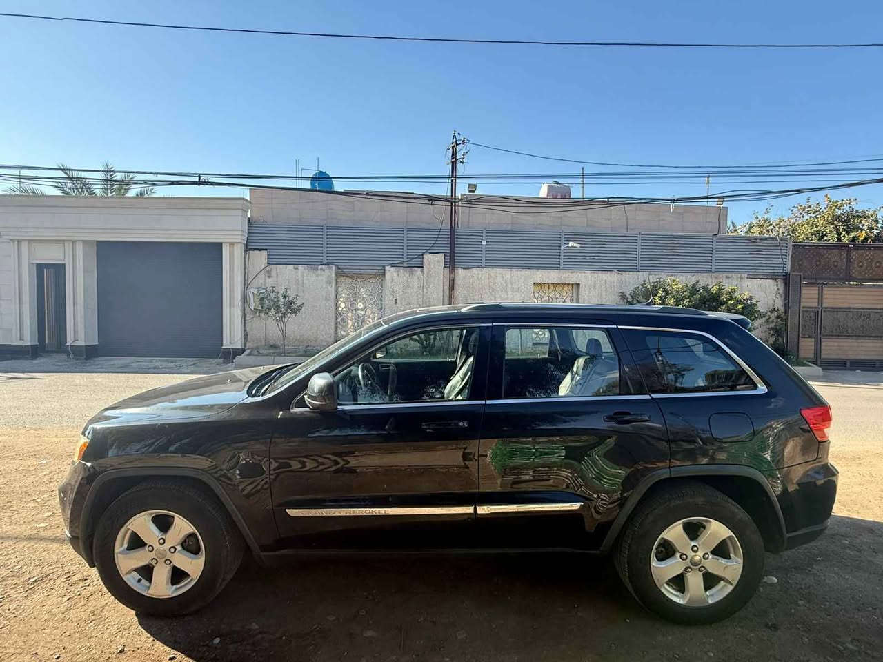 ‎🚗 للبيع – جيب لاريدو موديل 2012 🚗
✨ الحالة العامة:
حادثها جام الخلفي فقط ومصبوغ
البيبان عكس السايق‎ بغداد, العراق


**إذا كنت صاحب هذا الإعلان وتريد حذفه لأي سبب، رجاءا أرسل رسالة إلى الدعم الفني**