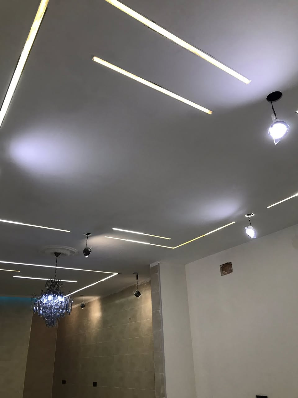 عروض فتره رمضانيه ديكورات مغربي
سقف مغربي 

حفر ليد حسب ديكور 

صبغ وسنفره 

سعر مناسب مواد تركي درجه اولى 

.

ايضا عدنه ديكورات جدار (بلازما-غرفه نوم……وغيرها)

***********
