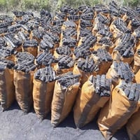 وبركاته   يوجد لدينا فحم عراقي توصيل مجاني داخل بغداد   سعر الكونية 65...