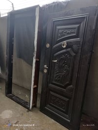 باب تركي للبيع استعمال قليل تفصال درجه اولى 07719513461