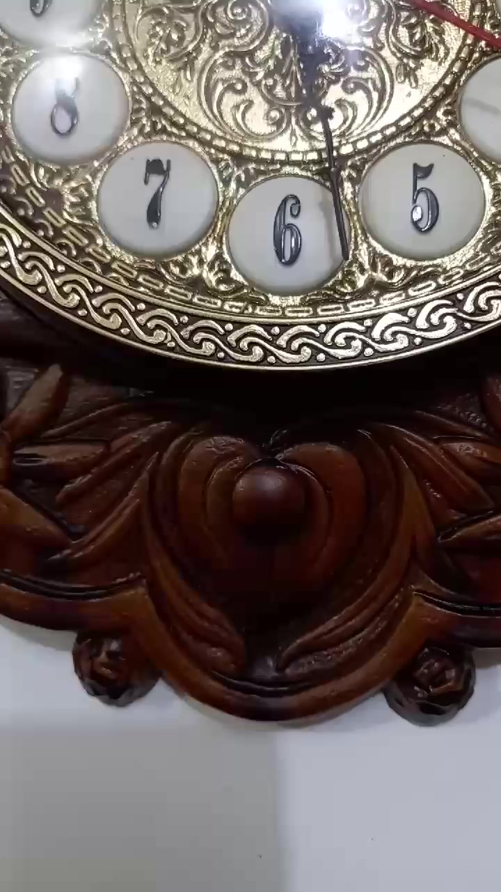 لوحة فنية
من شركة JUNGHANS 
الألمانية 🇩🇪 العالمية 
 
غير مستخدم 
نقص كارتون 

فنتج
ساعة غزال 🦌 
سنةالصنع 1980 
الأرتفاع  72 سم

الماكنة مختوم عليها أسم البلد والشركة
بطارية قلم
المادة الباكليت الصلب

للإستفسار مراسلة الصفحة


**إذا كنت صاحب هذا الإعلان وتريد حذفه لأي سبب، رجاءا أرسل رسالة إلى الدعم الفني**