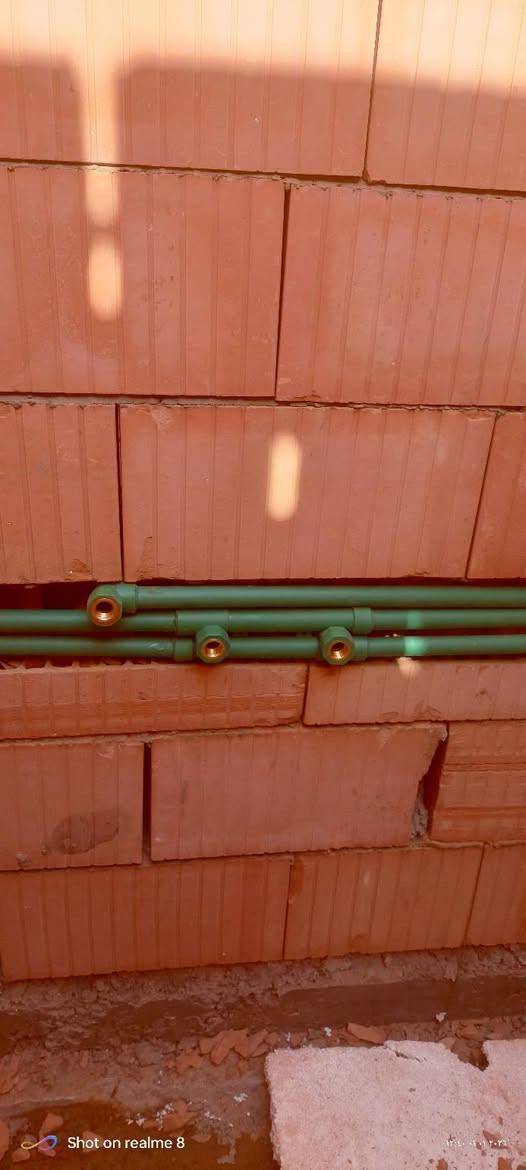 تئسيس مجاري +  كهرباء متفرغ حالين
بسعار مناسب الهاتف ***********
