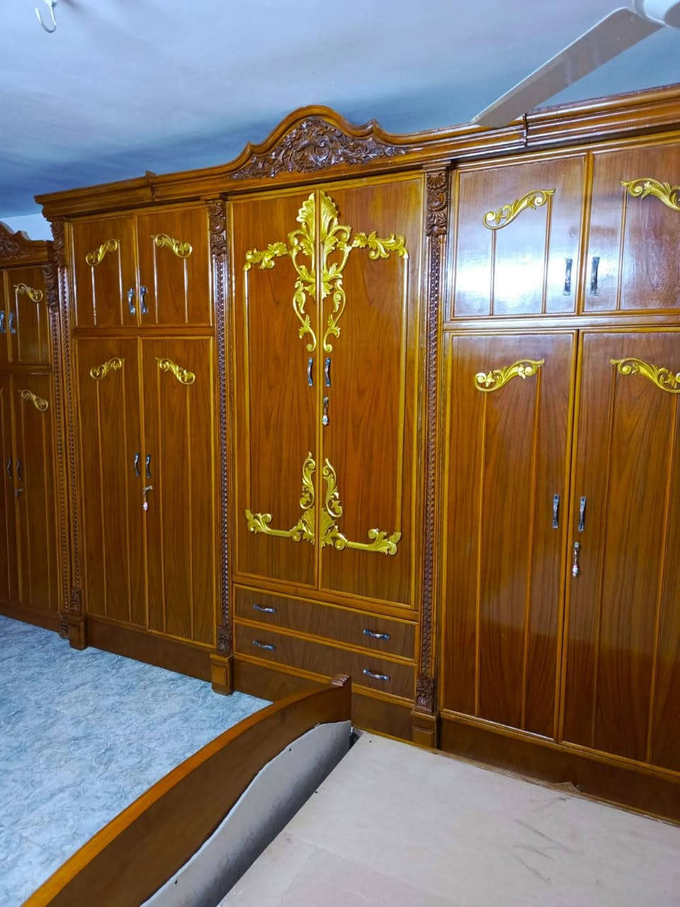 غرفه طابقين داخل خارج صاج تسكام السعر مليون و400بيها مجال العنوان بابل طريق السريع قرب محطة انوار بابل الشوملي مكلف بالنشر اتصل ***********
