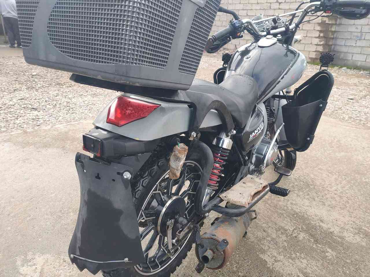 السلام عليكم
ماطور جني هايوشة للبيع موديل 2023 للبيع منفيس وبصمة شوف العين. ملاحظة شلون تريد اراهمك محتاج فلوس وحيا الله الشراية
للاستفسار اكثر ***********
