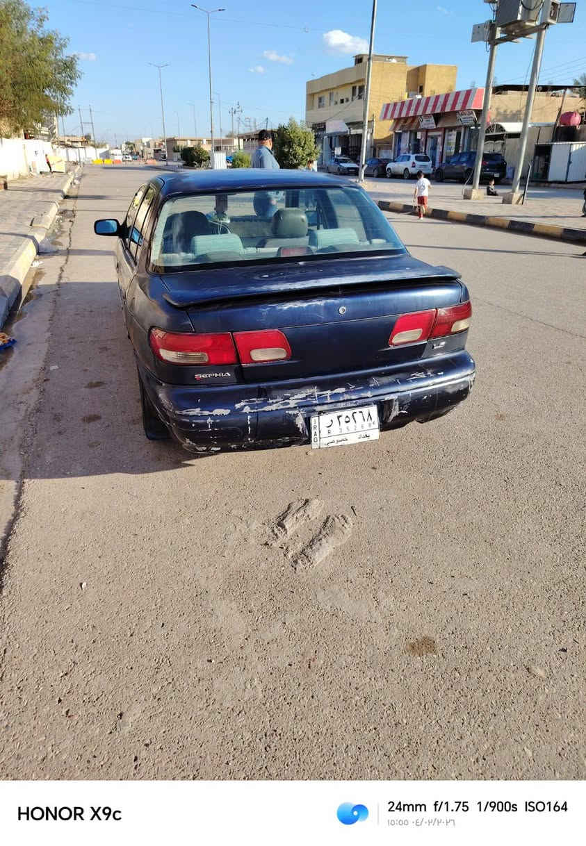 سيفيا موديل 95 تخم تاير جديد باتري جديد محرك مسكر تبريد شغال رقم بغداد ملاحظة بيها خياس دوسات وهلالات خلفية وبيها طختين جاملغ صفحت السايق والباب الورة السايق السعر 35وبيها مجال مكان السيارة الصويرة ***********
