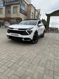 يالله سلام عليكم شباب سبورتج برستيج اخر فئه كل لموصفات الي بالك بيه 5 ...