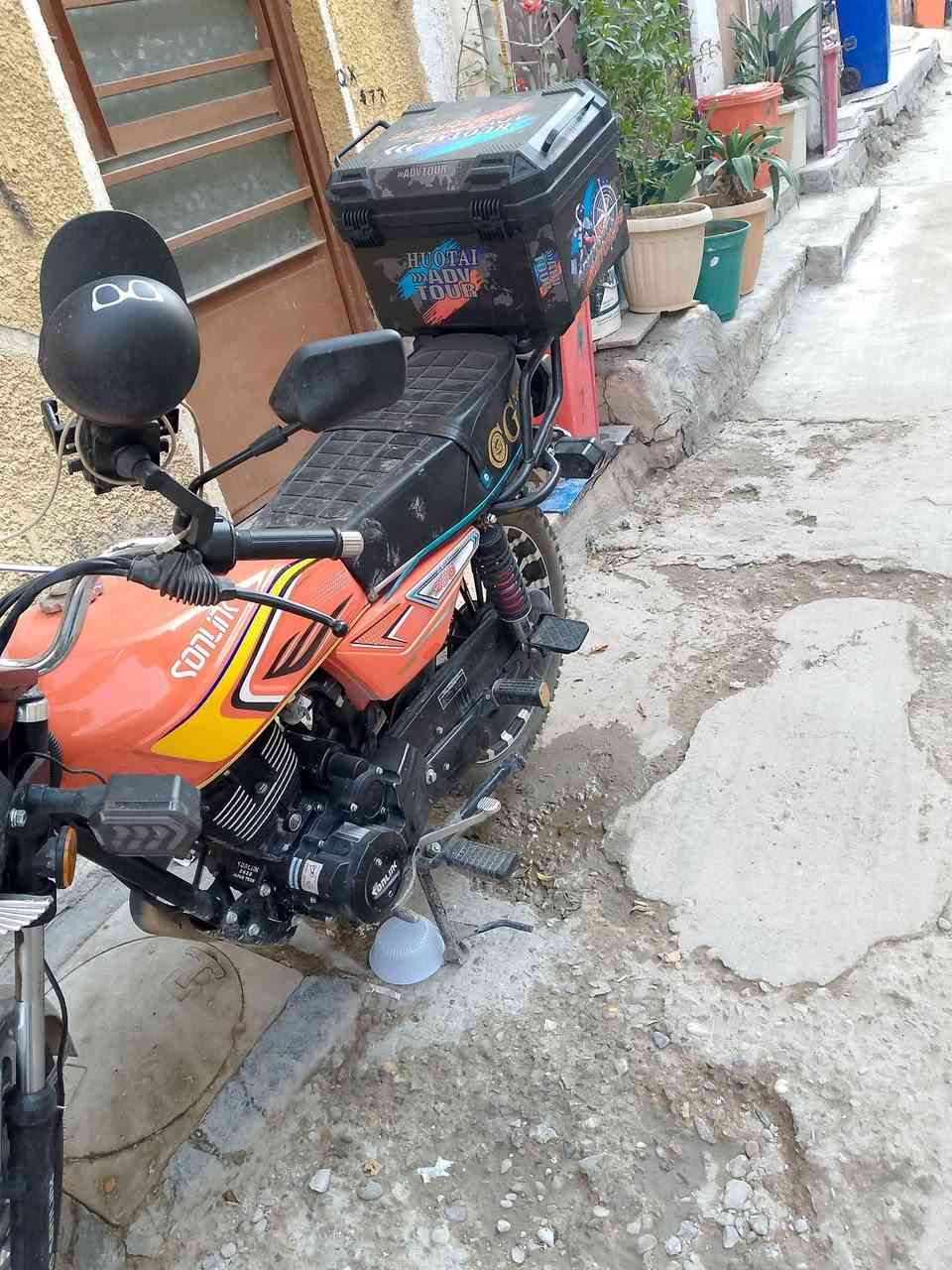 سلام عليكم دراجه ايراني سونك جديدة بمعنه الكلمه شتريتها صالها 20 يوم بعدها زيرو طابكه وماكلها التراب شوفت عينك مكاني بغداد صليخ السعر 850 الف وبيها مجال حك الجيه بس متواجد واتساب فقط ***********
