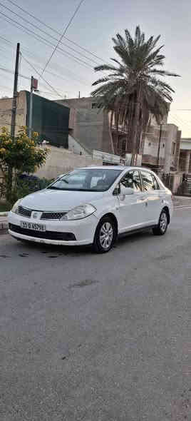 السلام عليكم 
نيسان تيدا موديل 2007 رقم بغداد دولي بأسمي .
كير محرك نضيفات /محرك 1800/
تبريد شغال .
صدر . تايرات نظيفه .
شاشه + كامره 
السياره صبغ حزام . تكم وقماره بلاديات .
السعر / 72 / وبيها مجال بسيط .
مكان السياره بغداد العامريه . 
للاستفسار ( *********** ) بغداد
