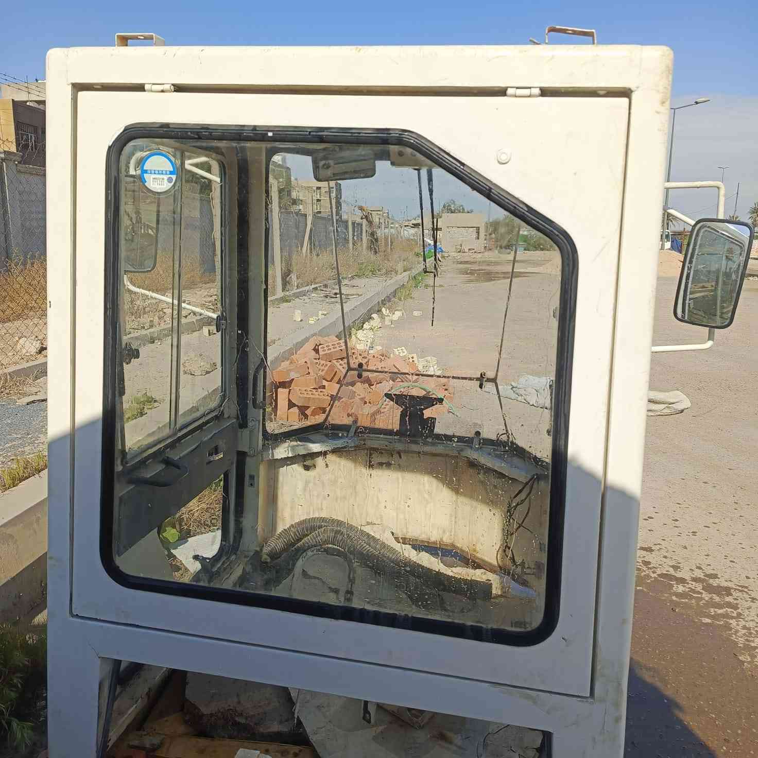 السلام عليكم قمارة شفل ميسبوشي حجم 500 للبيع نضيفه دخول جديد كامله أي نقص ما بيهه حتى تدفه بيهه لا خياس ولا زنجار مكانه بغداد اخوان مكلف بنشر رقم صاحب القماره
*********** و الشراي يتصل وبي خير و يدلل
