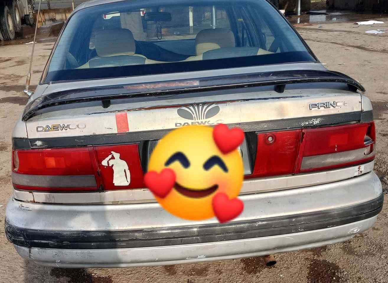 سلام عليكم دايو برنس لبيع رقم بغداد سياره بلادي بيه باب مبدل فقط محرك وكير ما بيهن يشي موديل 94  السعر 35 مكاني التاجي رقم ***********
