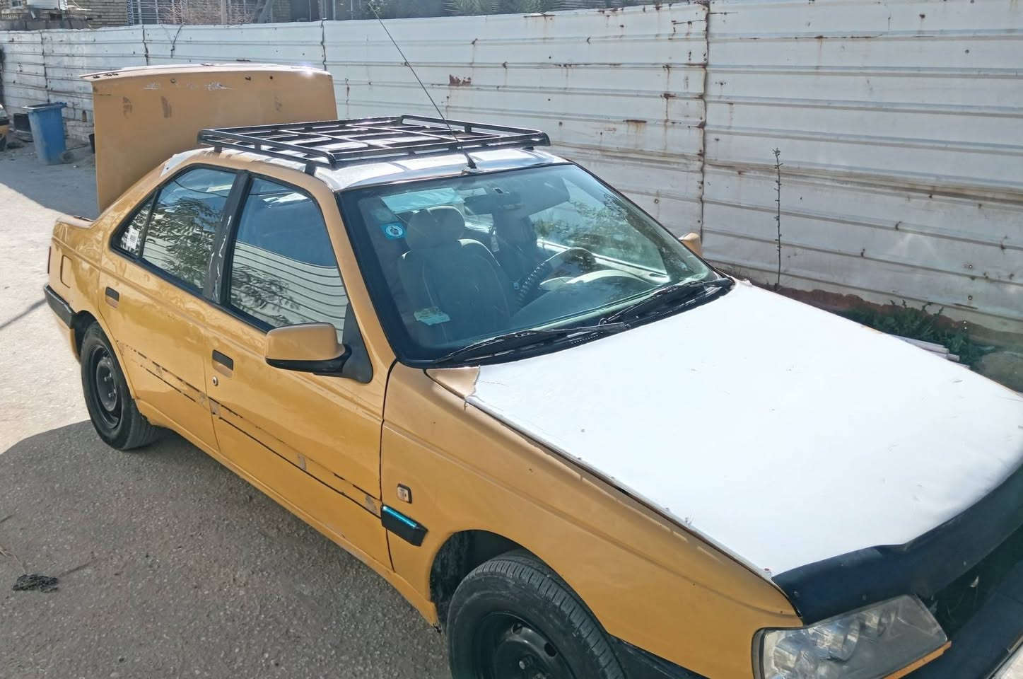 سلام عليكم بيجو أكد ٢٠١٦ رقم كربلاء انكليزي سيارة غاز بانزين سعر 42 بيها مجال قليل استفسار الاتصال بالرقم ***********
