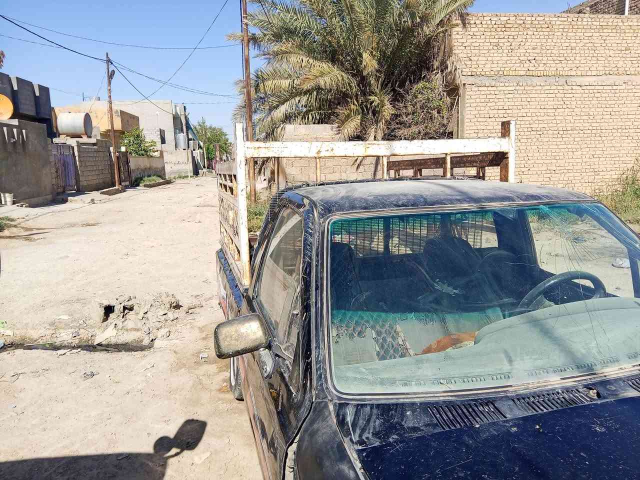 سلام عليكم بيكم تيوته للبيع مودلي 1990للبيع مكفوله كير بريك مكينه رقم اصفر صاحبهه موجود بلحويجه السعر 15ورقه وبيهه مجال للتواصل ***********
