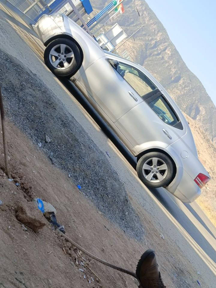 سلام عليكمً سياره دوج افنجر موديل 2010 للبيع
محرك وكير وتبريد ثلج شرط  مكفولات محرك .6. 2700
سياره خير من الله جاهزه من كل النواحي رقم اربيل 
تحويل ثاني يوم
 

الاتصال /***********
***********
