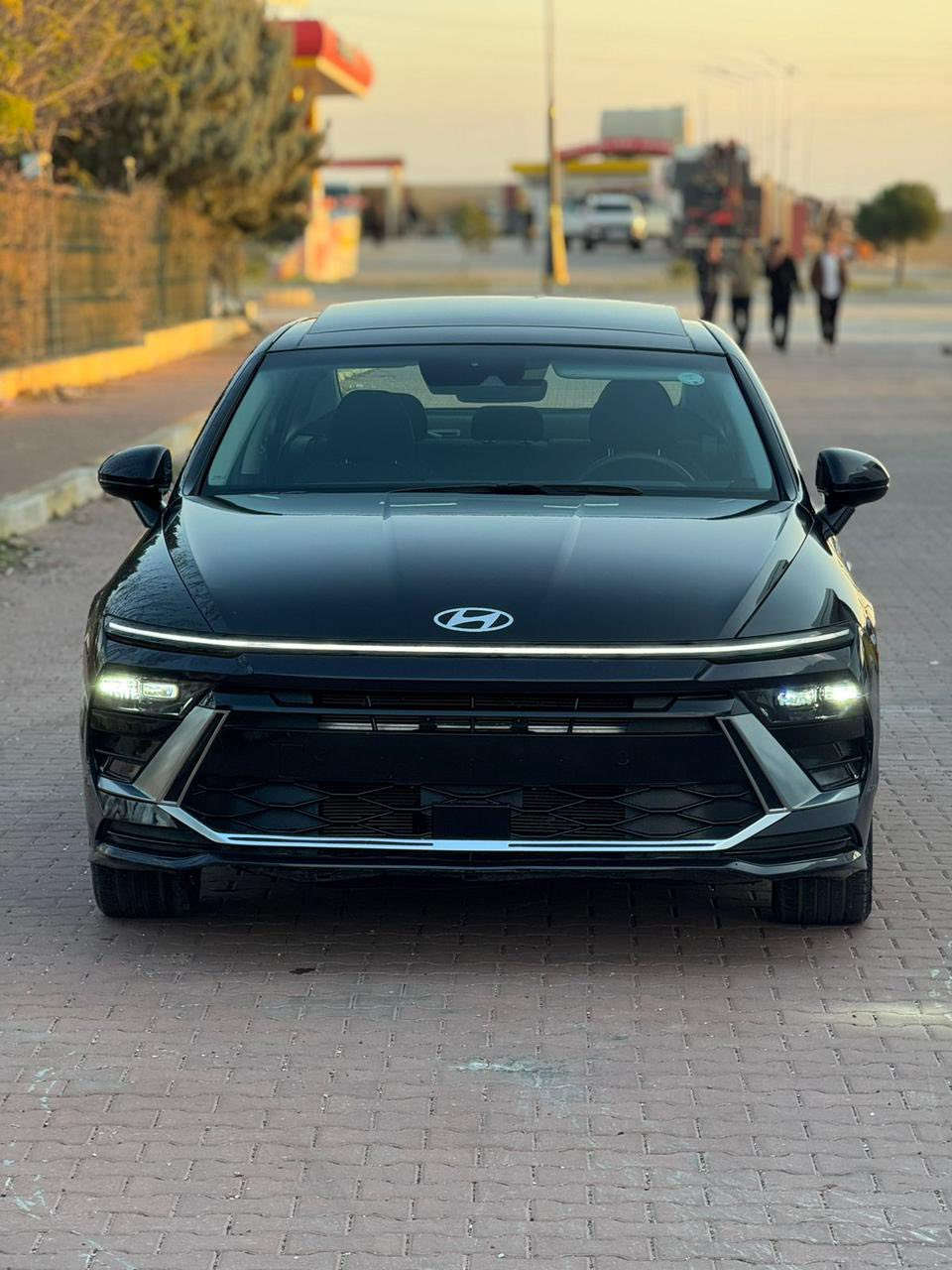 سوناتا موديل 2024
السعر  :- 182 $ ورقه بدون رقم

مكينة  2.500 

‏HYUNDAI SONATA  SEL 2024
مكينة 2.500 
بانوراما ع طول السقف 
بصمة دخول ذكي 
انارة داخليه محيطيه 
شاشة ع طول الدشبول 
تحكم ستيرن 
رادار امامي معا تحديد مسافة سيارة كدامك 
رادار خلفي 
رادار جانبي 
اوتو ستوب خلفي 
اوتو ستوب امامي 
شفتات ستيرن 
كشنات كهرباء وفول ايرباك 
كشنات تدفئه 
كير تعليك 
شحن لاسلكي 
حساس فتح جنطة الخلفية 
سماعات 🔊 
تشغيل عن بعد 
نظام خروج عن المسار 
نظام قيادة ذاتيه 
تبريد منفصل قطعتين امامي 
جامات اوتو 
نظام اوتو هولد مال ازدحامات 
هندبريك بصمة 
انظمة قياده سبورت ونورمات وكمفورت  وايكو 
كاربلي يدعم كافة الانظمة الهاتف 
كامرة خلفية دوارة
دشبول كاربون فايبر 
تايرات بلادية عليها 
بجم زنون 
لد ع طول البجم 
لايتات اوتو 
مري قلاب معا البك 
نقط عمياء 
مراية داخليه تعتيم تلقائي 
شاشة تبريد تحكم كله لمس 
🔴السعر  182 $ ورقة و مجال بسيط
ماشي :- 22 الف ميل
بدون صبغ بي بي تعديل باردت
ارباك ستيرن  و تكمة مرجع بلادي 
سياره بدون رقم تترقم شمالي فقد
رقم تلفون و واتساب☎️
***********
