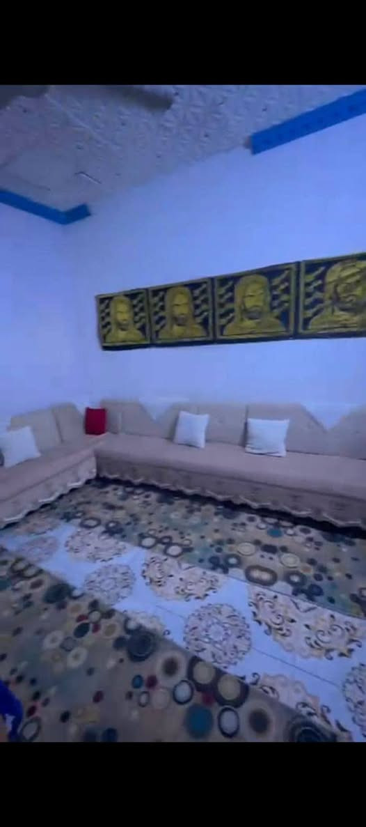 خاص في مكتب عصام للعقار 🏪

بيت للبيع ✅

مطلوب مبادرة✅ 

المساحة ١٠٠م النصف الخلفي📉

ملاحضه💢(بناء نضيف بلوك السقف عكادة)

طابو صرف 🧾

السعر 

النقد ٢٣

مطلوب ٥٤

التسديد الشهري ٢٤٠ آلف 

العنوان📍 حي الفداء قرب المدرسه الصينه 

للأستفسار ☎️***********

