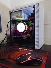 معالج xeon.E5.2650v3 Ram8ddr3 كرت gt730.4gb بور400w Ssd128 ويندوز 10اص...