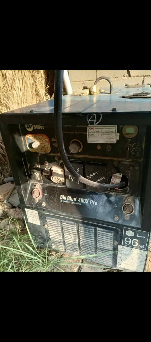 اسلام عليكم مولده كابوته اربعه بستم جديد كلش ونظيفه العنوان بابل الشوملي الستفسار  عله الرقم ***********
