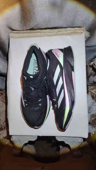 اوربي اوريجنال 100% القطع كلها جديده ما مستخدم راسل الصفحه او تواصل واتس اب *********** 
القطعه ب25 الف فقط ارخص قطع بالسوك بهيج كوالتي..
