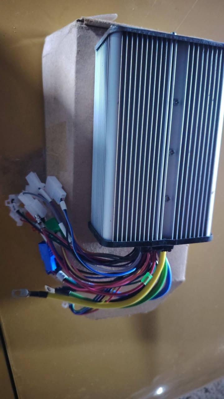 يوجد جميع ادوات الستوتات والدراجات الشحن 
تصليح موقعي نجيك الباب بيتك المراسله او الاتصال *********** واتساب
