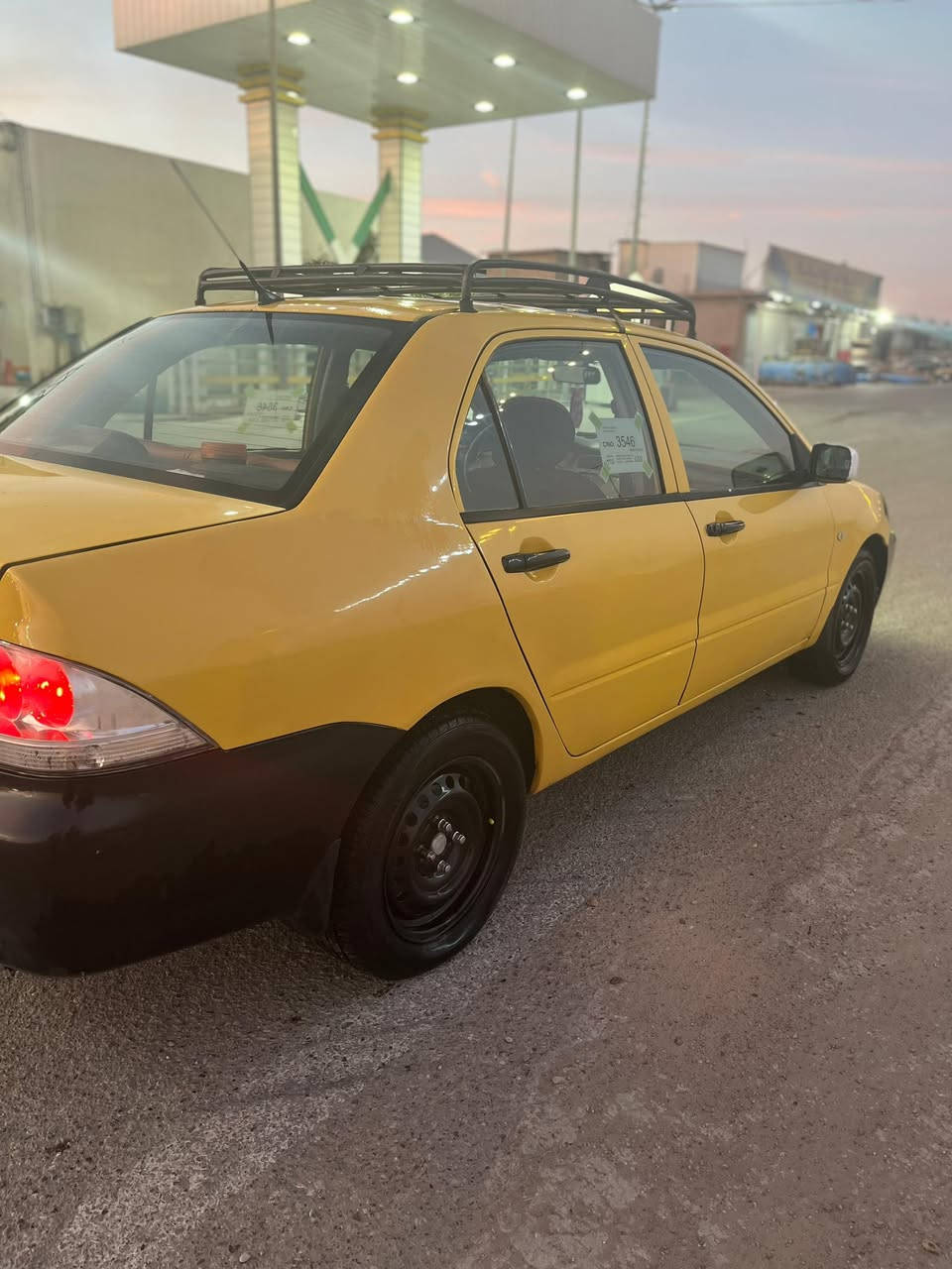 سلام عليكم للبيع لانسر 2011 بسمي شخصيان ماشيه 90 سياره جاهزه للخير بدون نواقص بيها صبغ حزام جماليه كلها شغاله سياره صدر جديد تايرات جدد كير مكينه نضيفات سعر 72. وبيها مجال رقم الهاتف ***********
