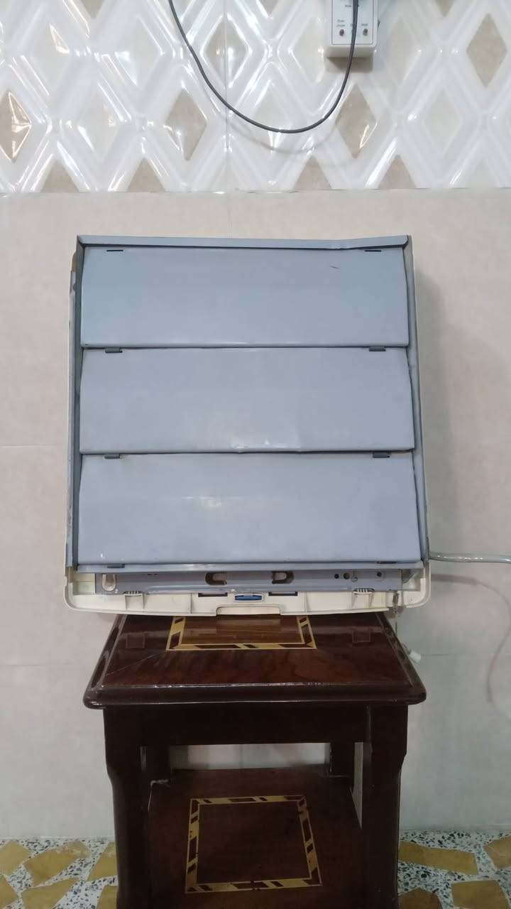 سلام 👋 عليكم
للبيع ساحبة(TOSHIBA) ياباني اصلي إستيراد المنشاء العام العراقية نضافه عالية جدآ جداً ليرغب بل شراء يراسل الصفحة او تصال مكان بغداد ***********
