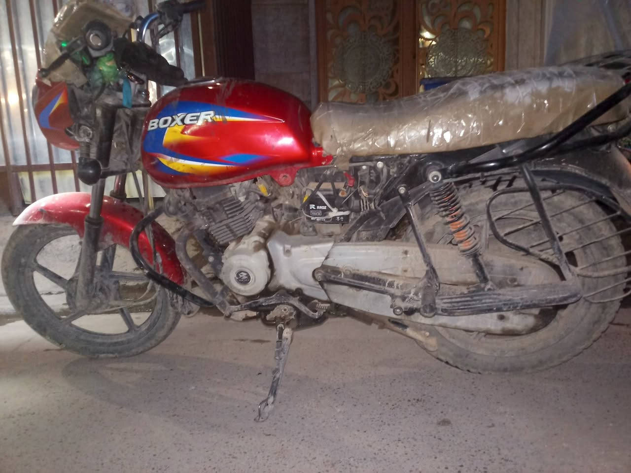 سلام عليكم 

للبيع موديل 20 اوراق أصولي 

اكتب سعرك اريد اتخلص منها ماعرف بيهن

***********
