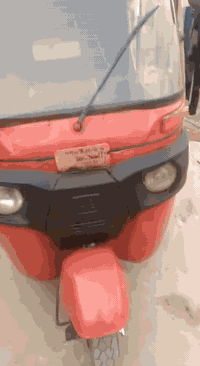 للبيع ١٧تكتك شادلها كلها حديده أوراق 7 اصليه سعرها قفل قفل قفل بدون عم...