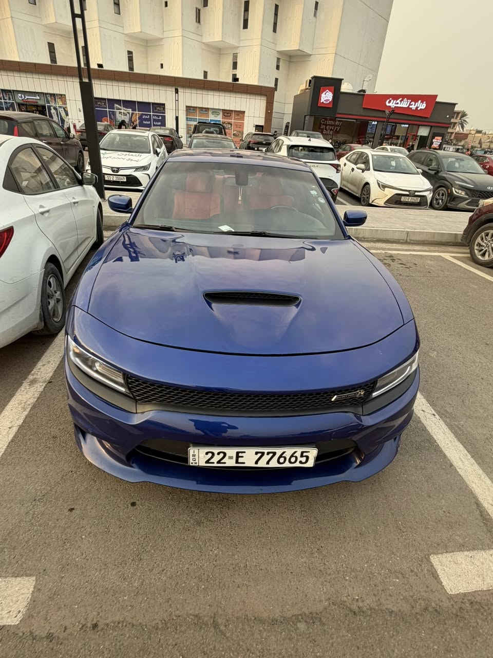 السلام عليكم Dodge Charger 💙 2021 (SCAT PACK 🐝)
السيارة فول نظافة فول مواصفات عدى الفتحة 

ماشية 20 

حادث قطعه وحدة كما موضح في الصور 

مايحتاج احجيلكم بعد السيارة كدامكم نظيفة وباسمي السيارة 

السعرة 258💸
التواصل ويه هذا الرقم (‭٠٧٧١ ٩١١ ٣٠٧٧‬)
