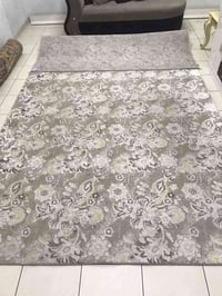 كاربد شرقي • ١٠٠م٢ • نظيف