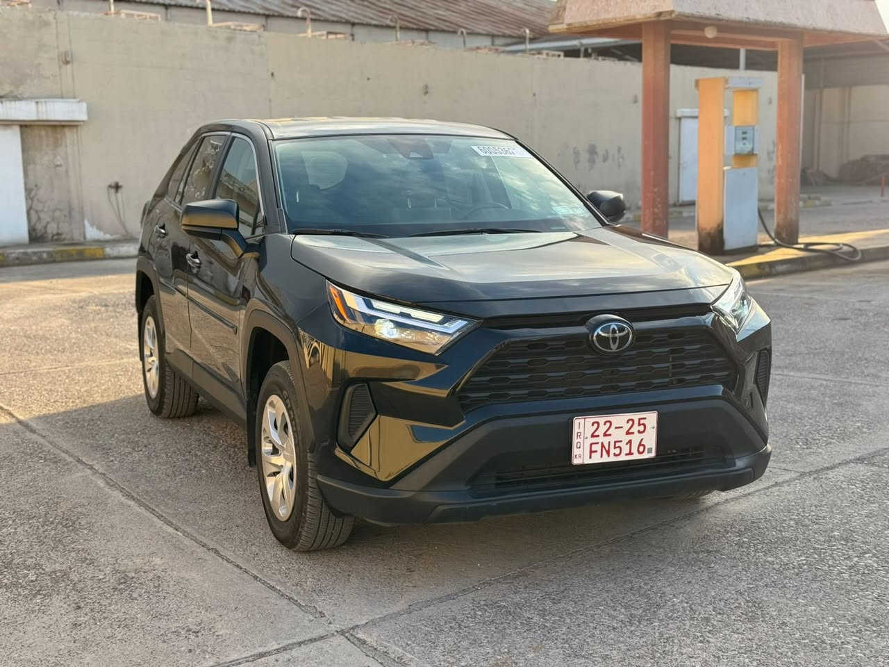 تويوتا رافور 2024 LE AWD
بجم و خلفى سياره كبس بلادى 💯
حادث خفيف : فقط بابين صبغ بدون دواخل 💯
رقم شاصى : 2T3F1RFV4RC463364
السعر : 210 و بيها مجال بسيط 
محرك 4 سلندر : 2500 🚀
حجر گزوز لايتات رادار راديتر بگلايد دعامى بلاد ‭ 💯
بدون ايرباگ جميع ايرباگات سليمه بلادى 💯
سياره ماشييه زيرو  : 11 الف ميل 
‎موصفات 
‎فور ويل 
شاشه الكترونيه
‎بريك بصمه 
‎نضام HOLD
‎رادار امامى 
‎رادار جوانب 
‎رادار خلف 
‎رادار خط شارع 
‎تبريد قطعتين 
‎دبريت لامس 
‎ليد على جوانب 
‎لايد زينون بيلادي 
سياره شرط ترقيم اربيل سليماني دهوك 
اتصال او واتساب: ‭***********
