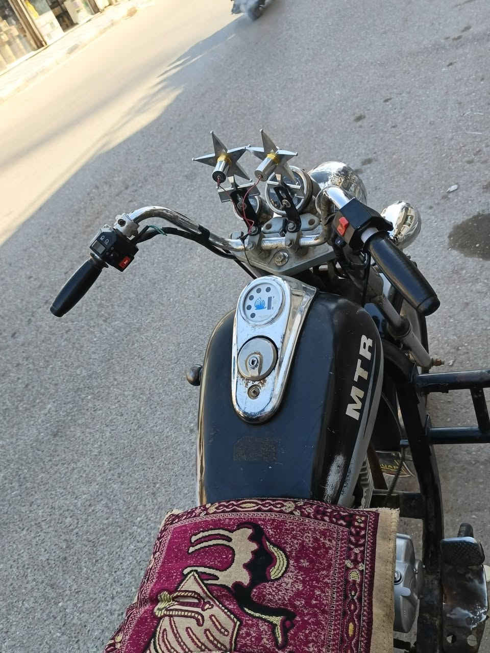 سلام عليكم للبيع 2013 اوراق سكنر  مكينة 24مقدم جديد تخم تاير جديد كهرايات كل شغالة  من كلشي اكسن شرط ستوتة جاهزة من كلشي انكر سلف واطلع وين ميعجبك مال جناي الله شاهد ماتخسر عليهة كلشي للستفسار خاص او اتصال ***********+واتساب موجود مكاني رميثة
