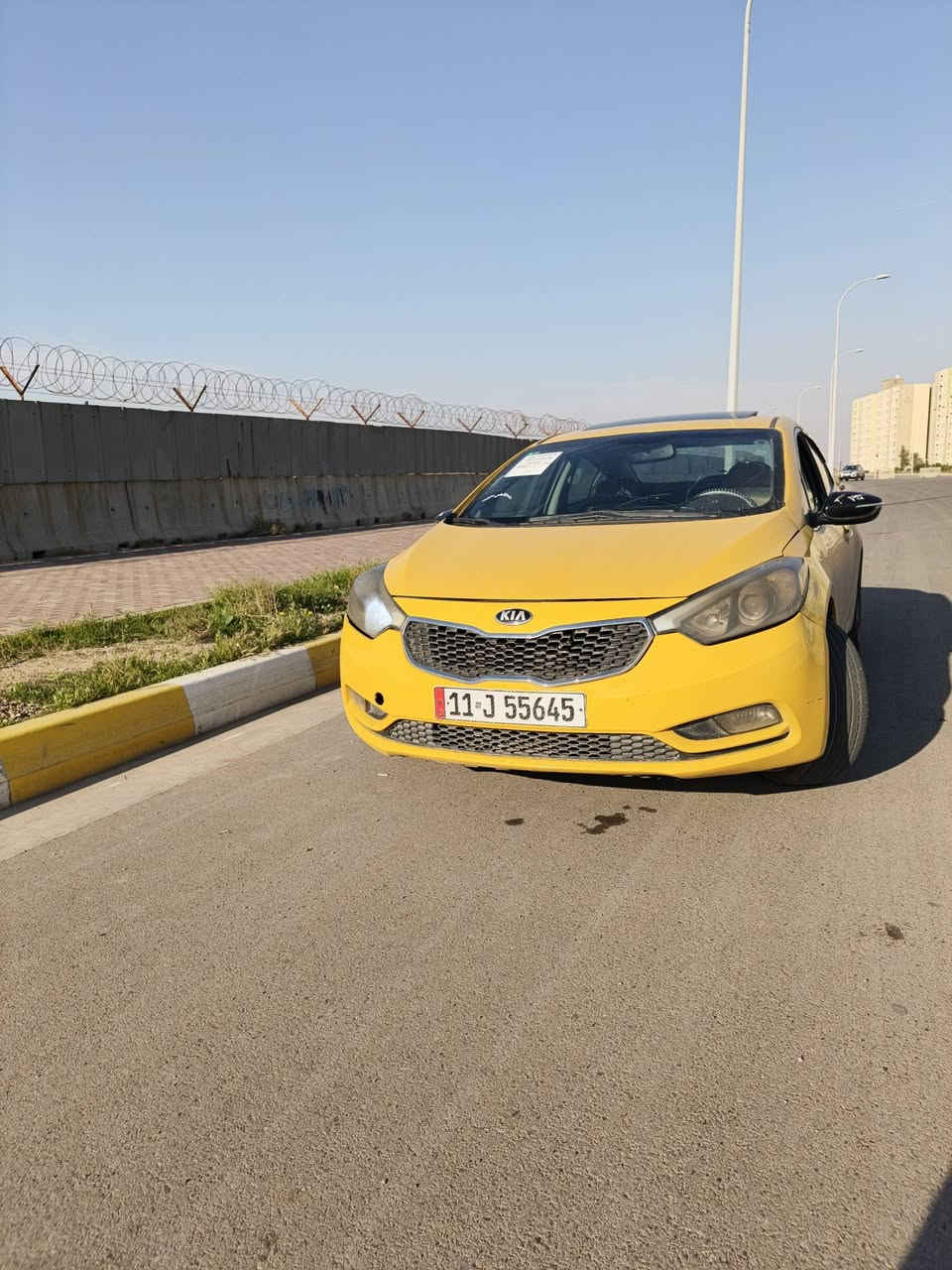 السلام عليكم
أقساط فورتي للبيع مقدمه 50وبل شهر 3ورقات السعر الكلي 130 موديل 2014 فول عدا البصمه محرك وكير خير من الله
محرك GDI
شاشه أعطال
تحكمات ستيرن 
شاشه كامره خلفيه 
حساس خلفي 
3 انضمه قياده
فتحه سقف
منضومه زينون
***********/*********** ملاحظة سونار ماماخذله تجي تشوف وتأخذ سونار وبخدمتك اني
