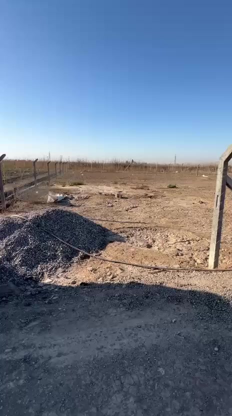 السلام عليكم نص دونم واجهه 23 الباقي نزال طابو ملك صرف موقع كلش حلو دار ما يدوره مزارع درهم دار استراحه شارع 8 م نزال من سده التويته كيلو متر السعر الاتصال ***********
