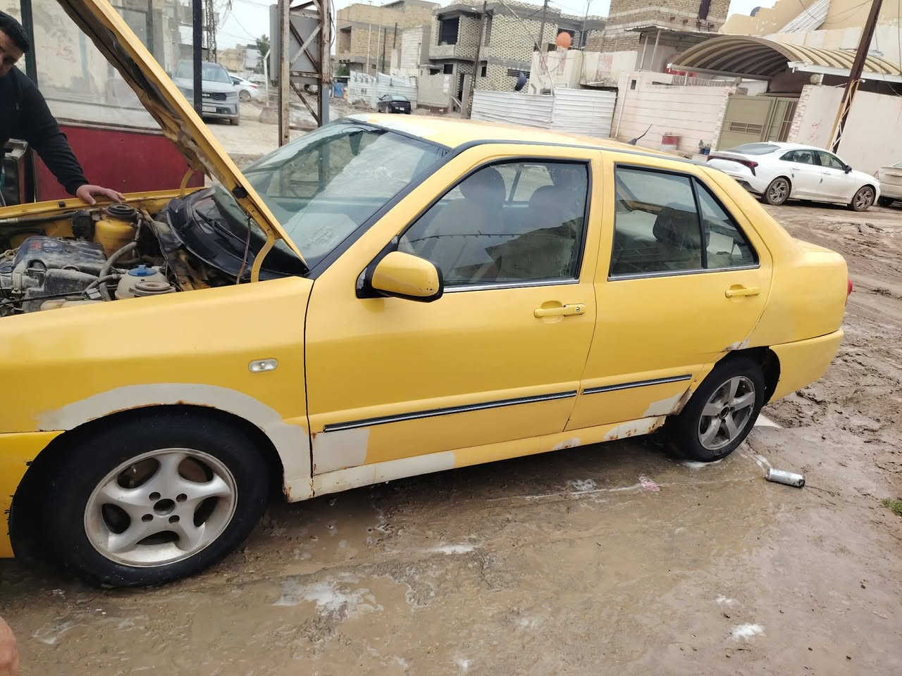 السلام عليكم سياره شيري كوين محوره كورله محرك وكير أوتوماتيك تبريد شغال حداديه جديده تايرات جدد سياره سنويه 29 تأخذ مصره هيئه وغرامات رقم بابل سعر 27وبيه مجال لطيبين هاذه رقمي تصل وبخدمه***********
